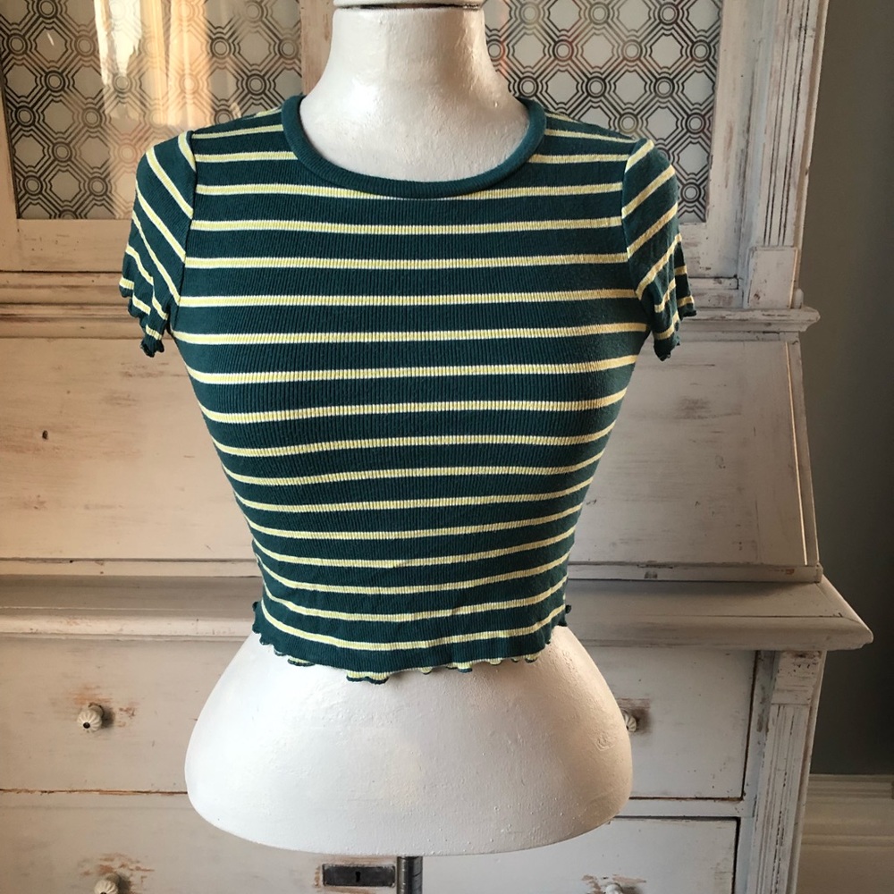 Wild Fable Size XS crop top